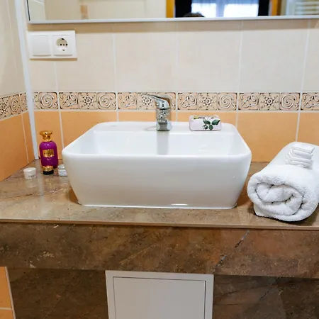 Arus Hotel Kischinau