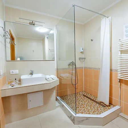 Hotel Arus