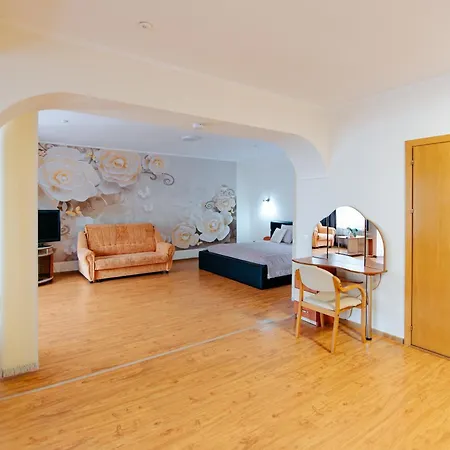 Arus Hotel 4*